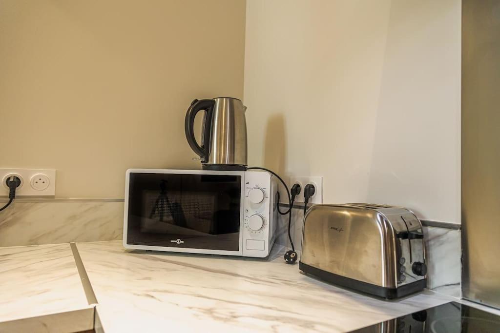 Le Palm Appartement Elegant & Design En Bord Riviere Collobrieres Luaran gambar