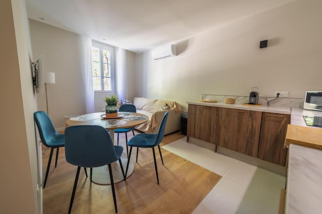 Le Palm Appartement Elegant & Design En Bord Riviere Collobrieres Luaran gambar